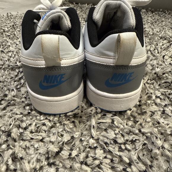 Nike Kids Sneakers - Gray and White - Picture 7 of 9